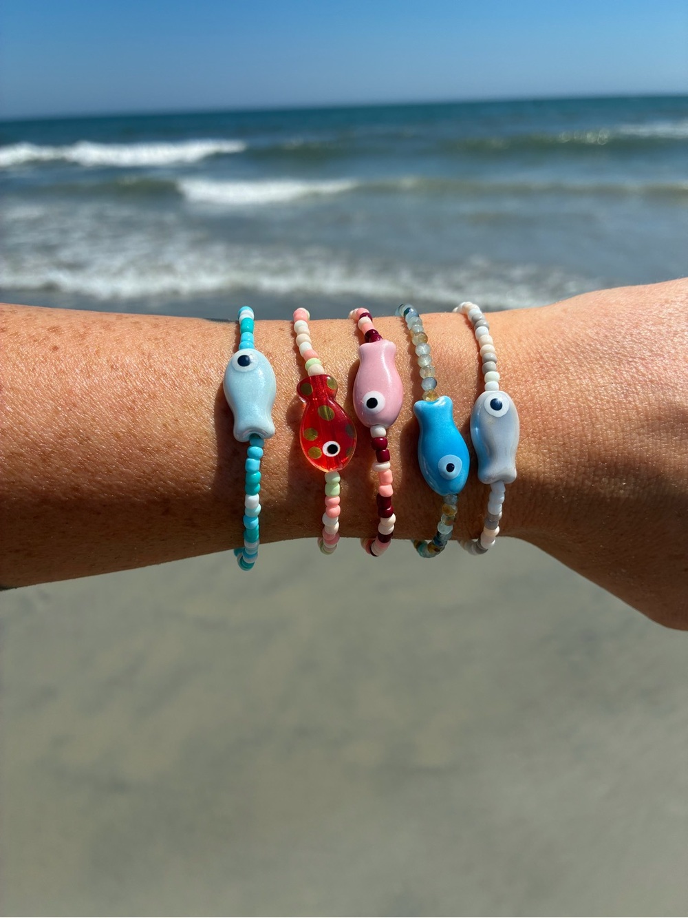 Mystery Glass Fish Seed Bead Stretch Bracelet Cute Gift Friendship Beach Jewelry